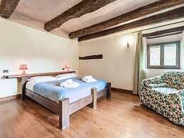Captivating Apartment in Assisi With Swimming Pool