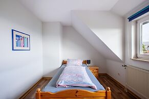Delightful Holiday Home in Battenberg Near Forest