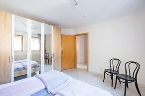 Delightful Holiday Home in Battenberg Near Forest