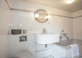 Large Apartment in Winterberg-neuastenberg Located Directly on a ski A