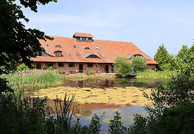 Rustic-style Apartment in Buschenhagen With Garden