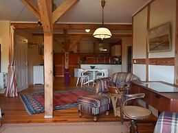 Rustic-style Apartment in Buschenhagen With Garden
