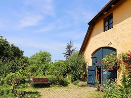 Rustic-style Apartment in Buschenhagen With Garden