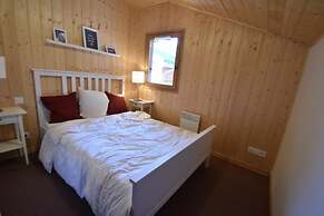 Splendid Chalet in Chamrousse With TV