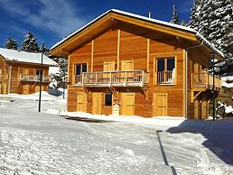 Splendid Chalet in Chamrousse With TV