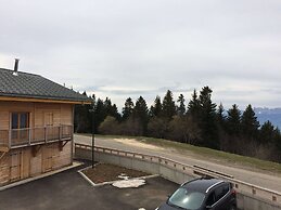 Splendid Chalet in Chamrousse With TV