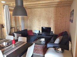 Splendid Chalet in Chamrousse With TV