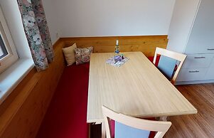 Idyllic Apartment in Stumm With Panoramic View
