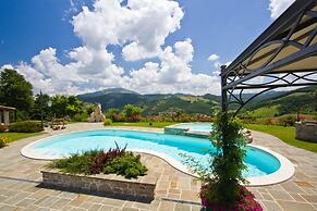 Nice Apartment in Apecchio With Shared Swimming Pool