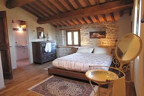Nice Apartment in Apecchio With Shared Swimming Pool