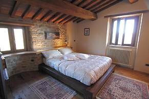 Nice Apartment in Apecchio With Shared Swimming Pool