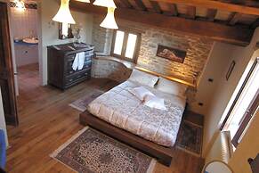 Nice Apartment in Apecchio With Shared Swimming Pool