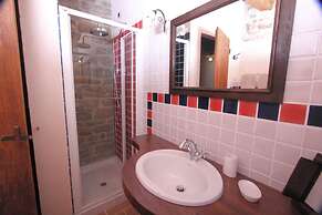 Nice Apartment in Apecchio With Shared Swimming Pool