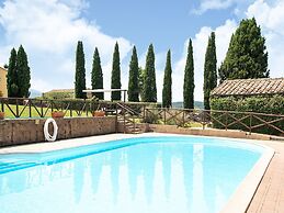 Appealing Apartment in Collesalvetti With Garden