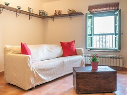 Appealing Apartment in Collesalvetti With Garden