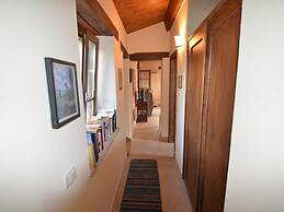 Cozy Apartment With Garden, Patio, Storage, Deckchairs, BBQ