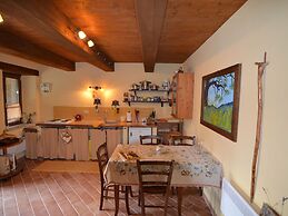 Cozy Apartment With Garden, Patio, Storage, Deckchairs, BBQ