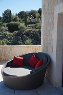 Magnificent Villa in Saint-ambroix With Private Pool