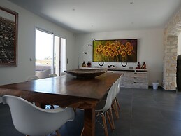 Magnificent Villa in Saint-ambroix With Private Pool