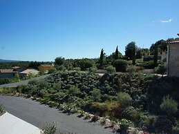 Magnificent Villa in Saint-ambroix With Private Pool