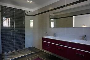 Magnificent Villa in Saint-ambroix With Private Pool