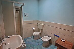 Spacious Farmhouse in Apecchio With Pool