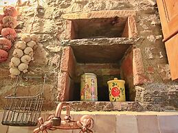 Spacious Farmhouse in Apecchio With Pool