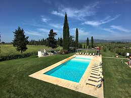 Resort With Pool, Wellness Area and air Conditioning