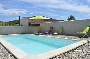 Chic Holiday Home in Pradons With Swimming Pool