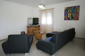 Chic Holiday Home in Pradons With Swimming Pool