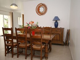 Chic Holiday Home in Pradons With Swimming Pool