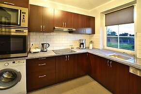 Comfortable Premium Class Apartment, Shared Swimming Pool, Gaski