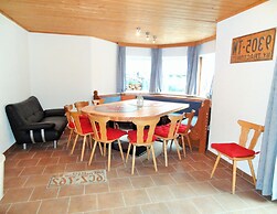 Cosy Holiday Home in Langenfeld