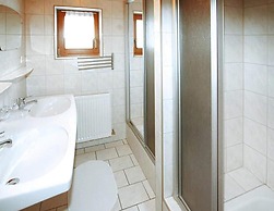 Cosy Holiday Home in Langenfeld