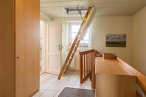 Apartment in Friedrichskoog-spitze With Parking Space