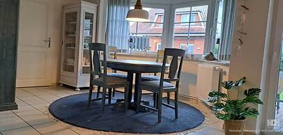 Apartment in Friedrichskoog-spitze With Parking Space