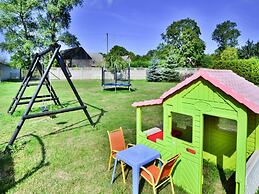 Holiday Center With Pool, Lacko