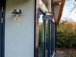 Modern & Garden-view Holiday Home in Alphen