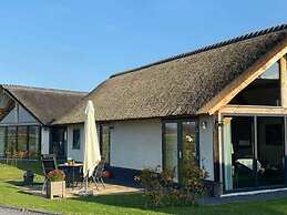 Modern & Garden-view Holiday Home in Alphen