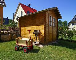 Holiday House Nightingale, Glowe
