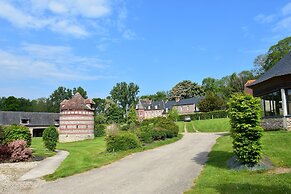 Spacious Cottage With Private Garden in Normandy
