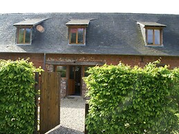 Spacious Cottage With Private Garden in Normandy
