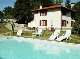 Spacious Holiday Home in Vicchio With Private Pool