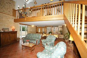 Spacious Holiday Home in Besse With Swimming Pool