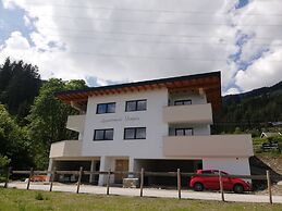 Luxury Apartment in Fugenberg With Balcony