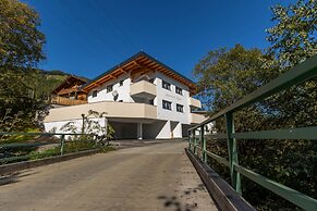 Luxury Apartment in Fugenberg With Balcony