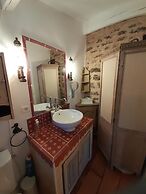 Splendid Villa in Viens With Swimming Pool