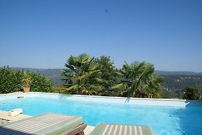 Mesmerising Villa in Les Vans With Private Pool