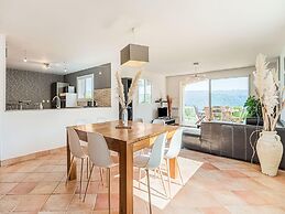 Mesmerising Villa in Les Vans With Private Pool