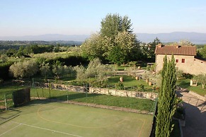 Pleasant Holiday Home in Reggello With Pool